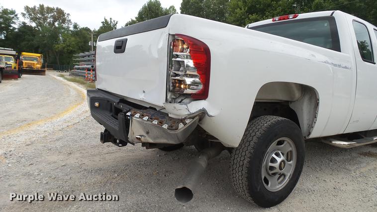 image for item DD7387 2013 Chevrolet Silverado 2500HD Ext. Cab pickup truck