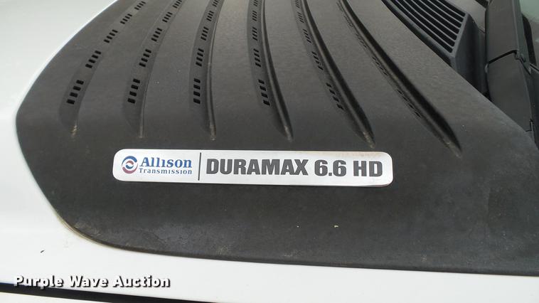 image for item DD7387 2013 Chevrolet Silverado 2500HD Ext. Cab pickup truck