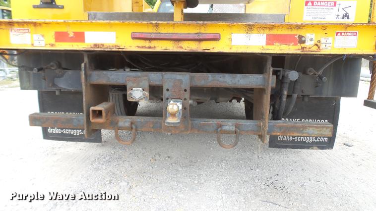 image for item DD7389 2008 Ford F550 Super Duty XL bucket truck