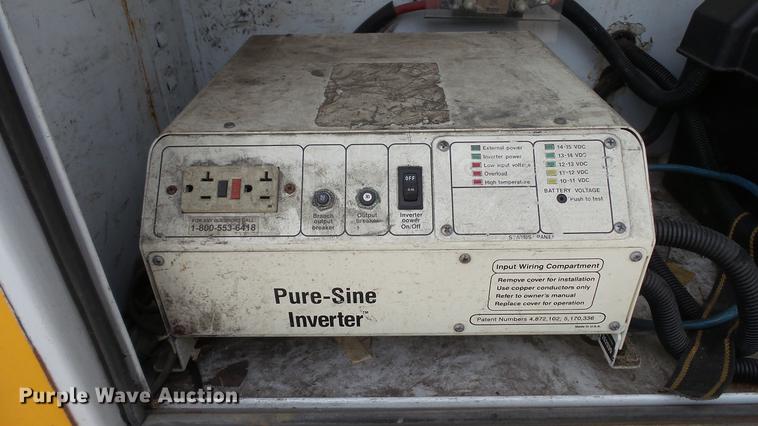 image for item DD7389 2008 Ford F550 Super Duty XL bucket truck