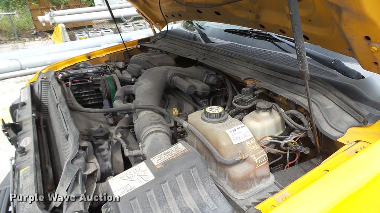 image for item DD7389 2008 Ford F550 Super Duty XL bucket truck