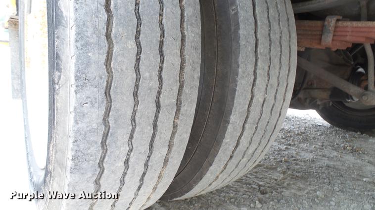 image for item DD7389 2008 Ford F550 Super Duty XL bucket truck