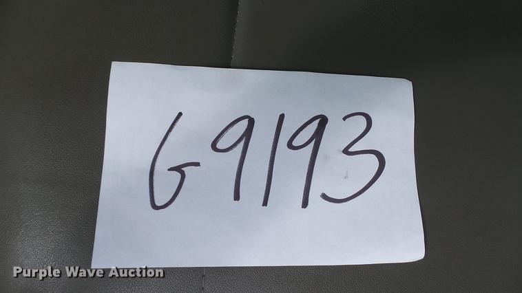 image for item DD7389 2008 Ford F550 Super Duty XL bucket truck