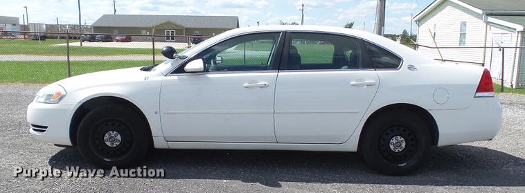 image for item DD7392 2007 Chevrolet Impala Police Cruiser