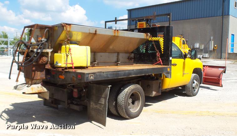 image for item DD7408 2008 Chevrolet Silverado 3500HD dump flatbed pickup truck