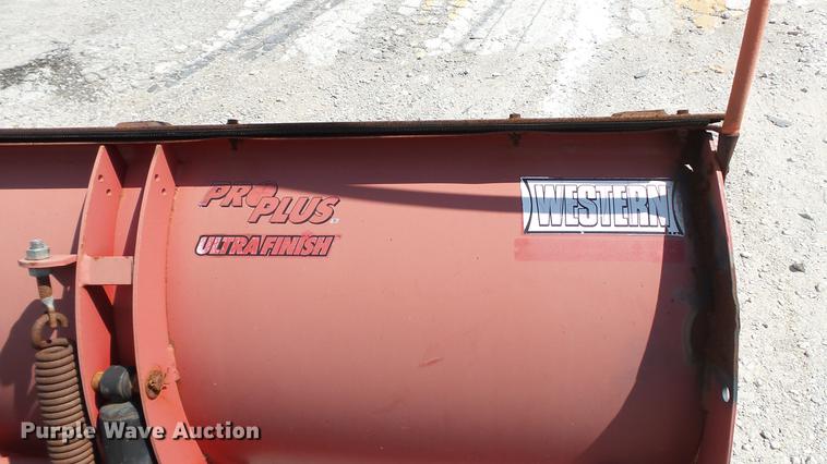 image for item DD7408 2008 Chevrolet Silverado 3500HD dump flatbed pickup truck