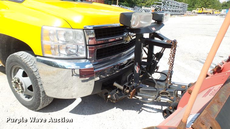 image for item DD7408 2008 Chevrolet Silverado 3500HD dump flatbed pickup truck