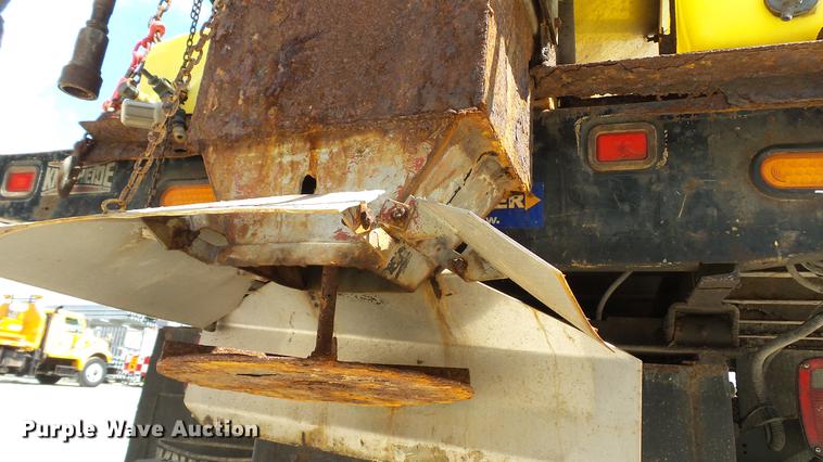 image for item DD7408 2008 Chevrolet Silverado 3500HD dump flatbed pickup truck