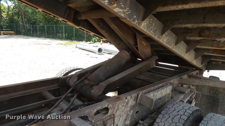 image for item DD7408 2008 Chevrolet Silverado 3500HD dump flatbed pickup truck