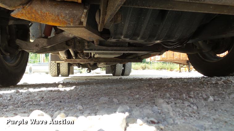 image for item DD7408 2008 Chevrolet Silverado 3500HD dump flatbed pickup truck