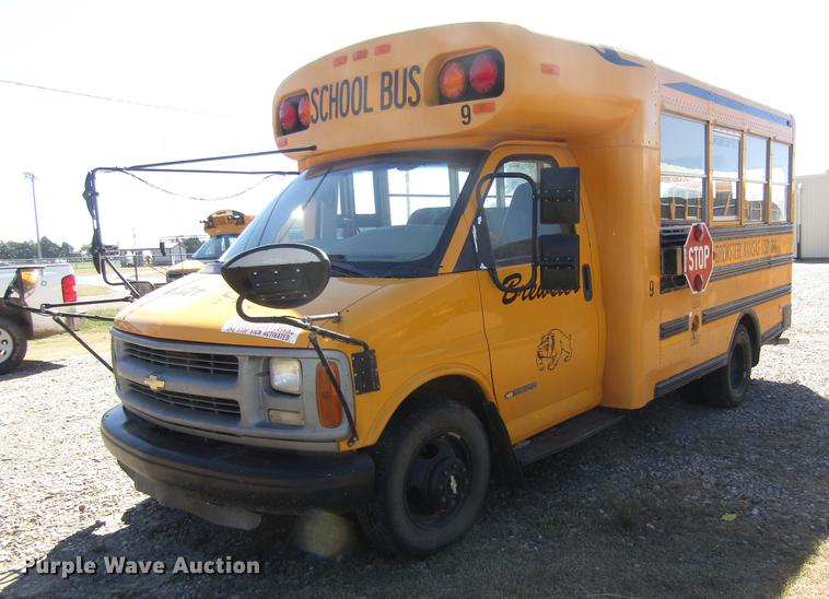 image for item DD8909 1998 Chevrolet Express G3500 school bus