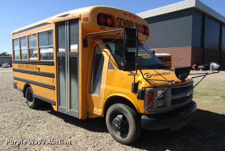 image for item DD8909 1998 Chevrolet Express G3500 school bus