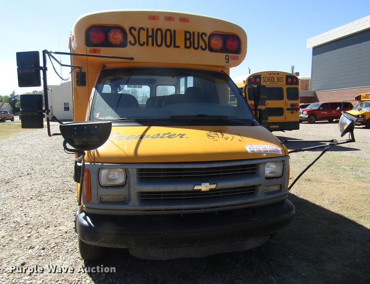 image for item DD8909 1998 Chevrolet Express G3500 school bus