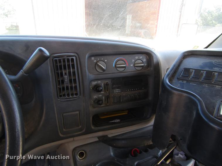 image for item DD8909 1998 Chevrolet Express G3500 school bus