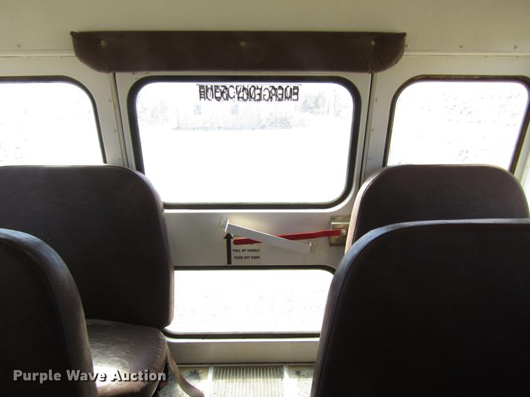 image for item DD8909 1998 Chevrolet Express G3500 school bus