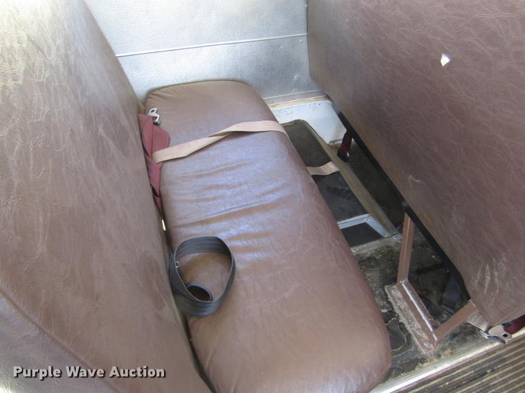 image for item DD8909 1998 Chevrolet Express G3500 school bus