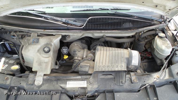 image for item DE4881 2005 Chevrolet Express 3500 Extended van