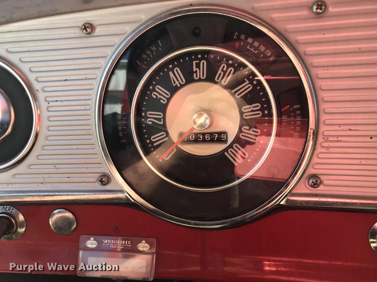 image for item DE5207 1965 Ford 700 fire truck