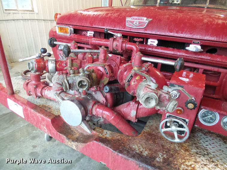 image for item DE5207 1965 Ford 700 fire truck