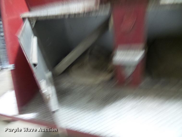 image for item DE5207 1965 Ford 700 fire truck