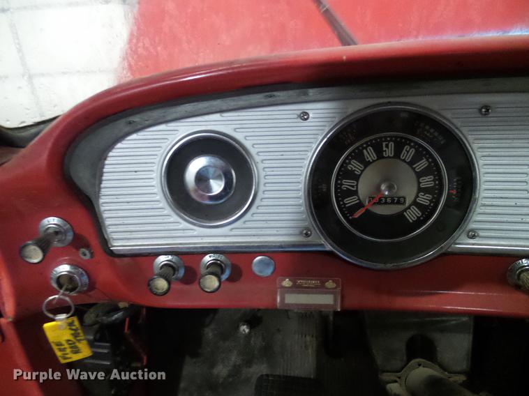 image for item DE5207 1965 Ford 700 fire truck