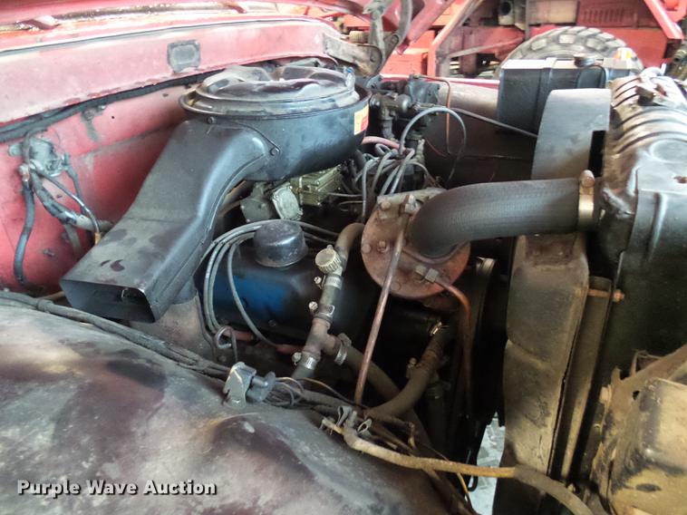 image for item DE5207 1965 Ford 700 fire truck