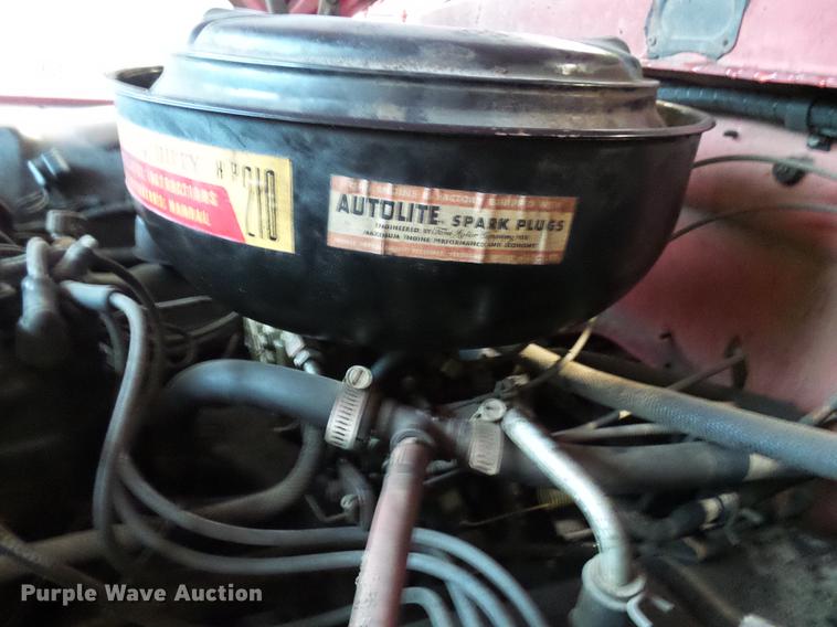 image for item DE5207 1965 Ford 700 fire truck