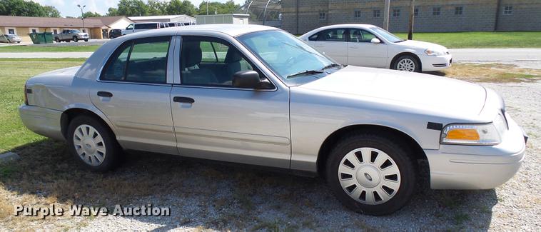image for item DE5225 2008 Ford Crown Victoria Police Interceptor