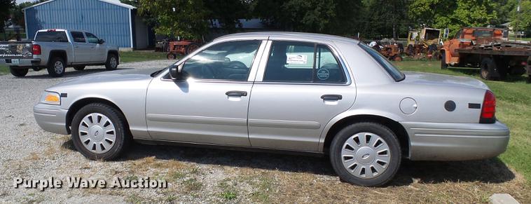 image for item DE5225 2008 Ford Crown Victoria Police Interceptor