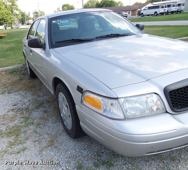 image for item DE5225 2008 Ford Crown Victoria Police Interceptor
