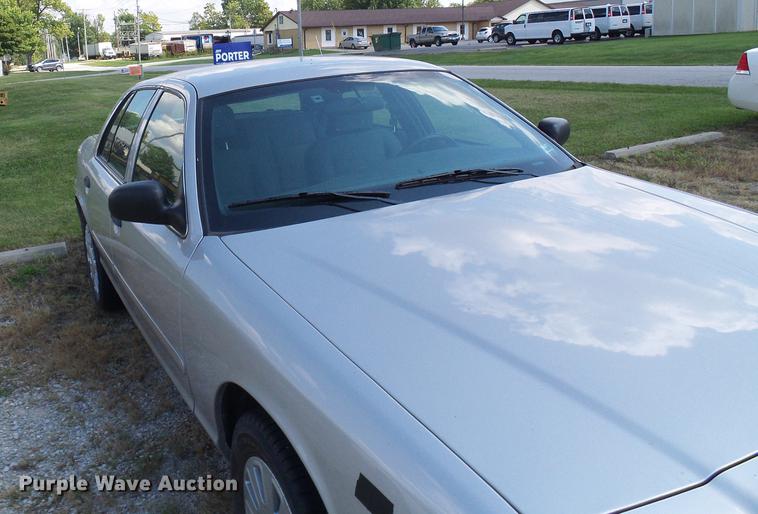 image for item DE5225 2008 Ford Crown Victoria Police Interceptor