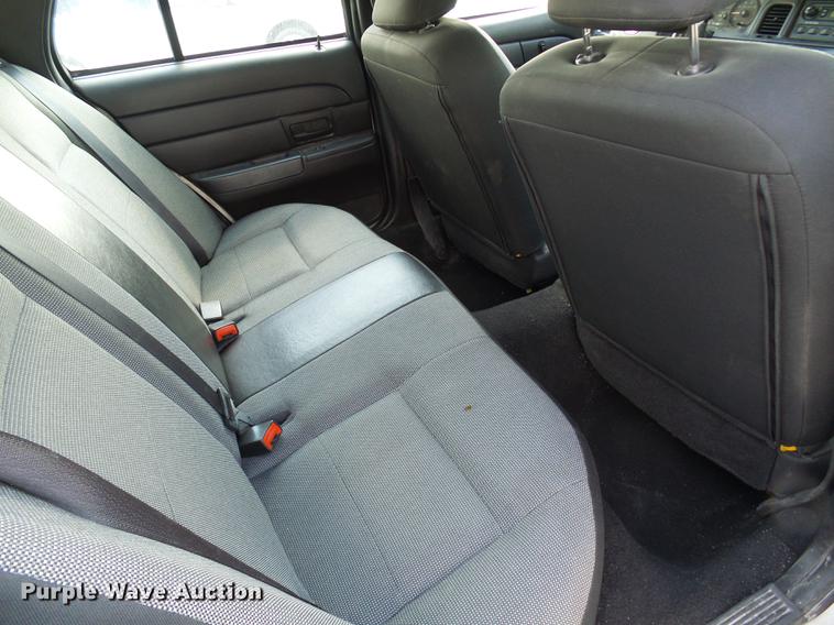 image for item DE5225 2008 Ford Crown Victoria Police Interceptor