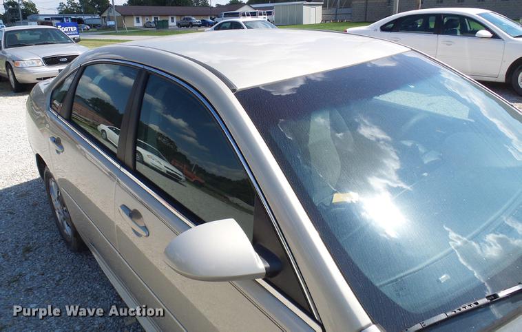 image for item DE5226 2011 Chevrolet Impala Police Cruiser