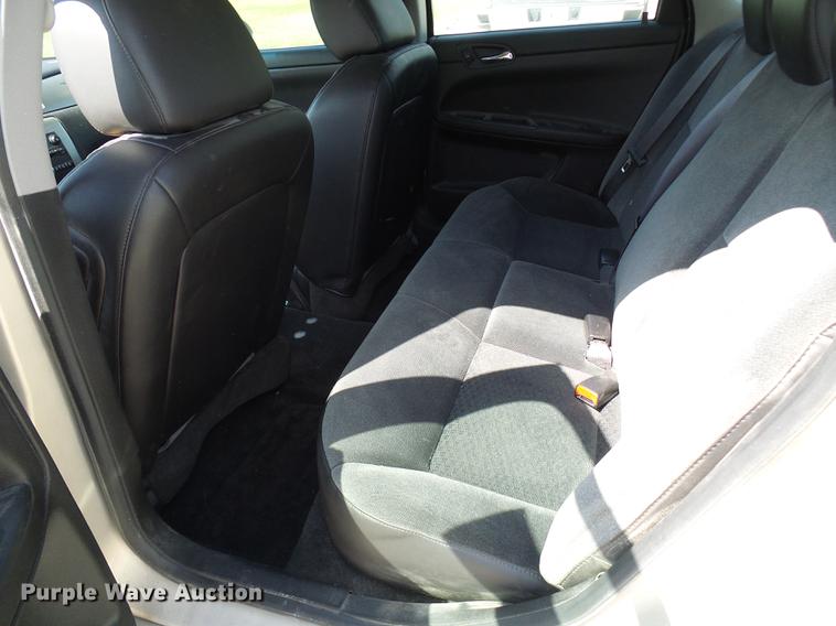 image for item DE5226 2011 Chevrolet Impala Police Cruiser