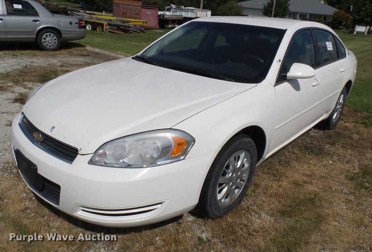 image for item DE5228 2006 Chevrolet Impala Police Cruiser