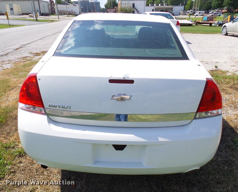 image for item DE5228 2006 Chevrolet Impala Police Cruiser