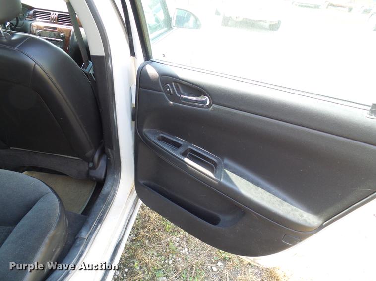 image for item DE5228 2006 Chevrolet Impala Police Cruiser