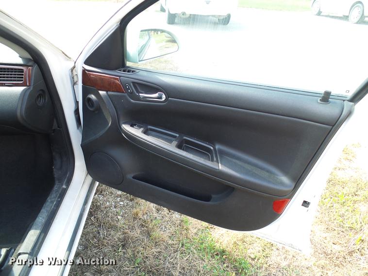 image for item DE5228 2006 Chevrolet Impala Police Cruiser