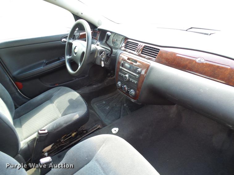 image for item DE5228 2006 Chevrolet Impala Police Cruiser