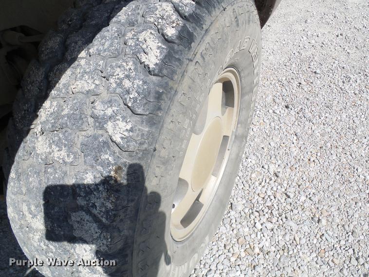 image for item DE5232 1997 Chevrolet 1500 Ext. Cab pickup truck