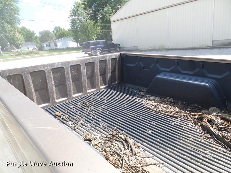 image for item DE5232 1997 Chevrolet 1500 Ext. Cab pickup truck