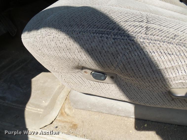 image for item DE5232 1997 Chevrolet 1500 Ext. Cab pickup truck