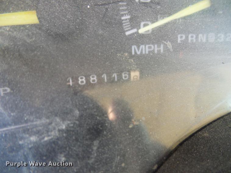 image for item DE5232 1997 Chevrolet 1500 Ext. Cab pickup truck