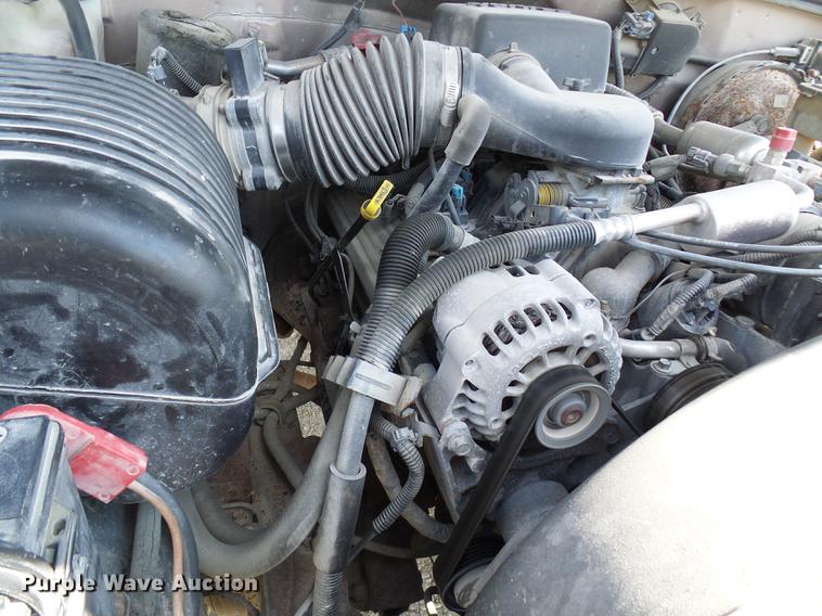 image for item DE5232 1997 Chevrolet 1500 Ext. Cab pickup truck