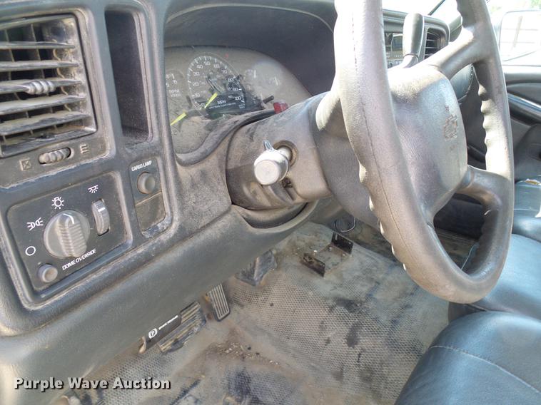 image for item DE5249 2000 Chevrolet Silverado 1500 pickup truck