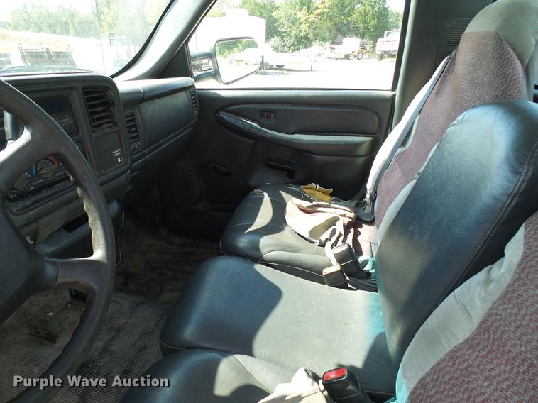 image for item DE5249 2000 Chevrolet Silverado 1500 pickup truck