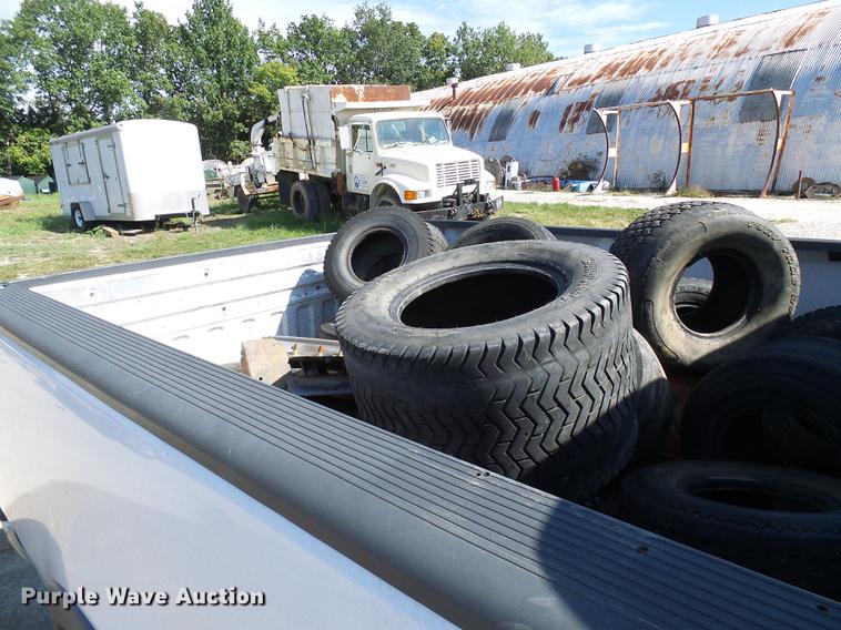 image for item DE5250 1997 Ford F150 SuperCab pickup truck