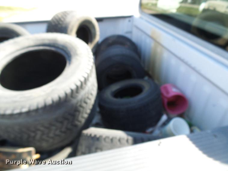 image for item DE5250 1997 Ford F150 SuperCab pickup truck