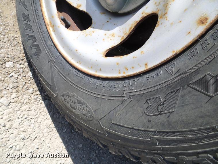 image for item DE5250 1997 Ford F150 SuperCab pickup truck