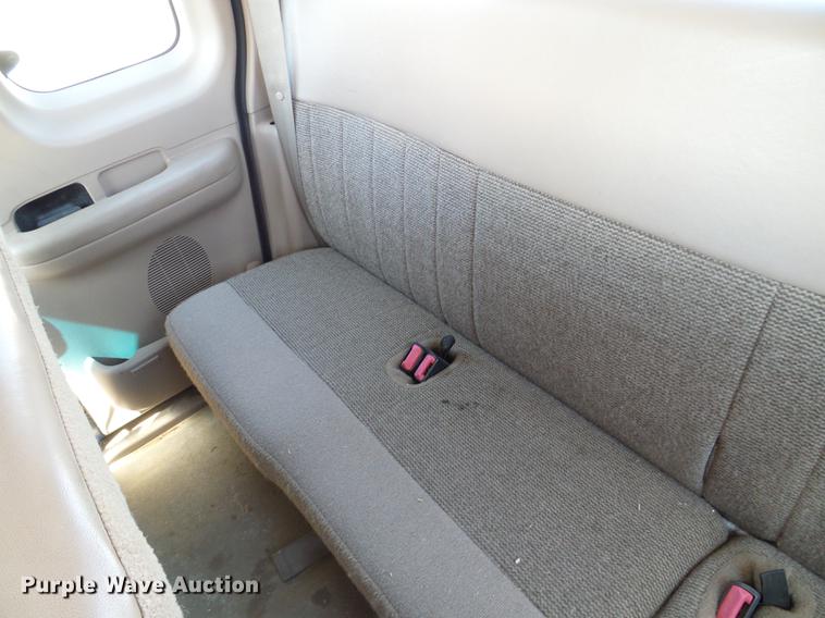 image for item DE5250 1997 Ford F150 SuperCab pickup truck